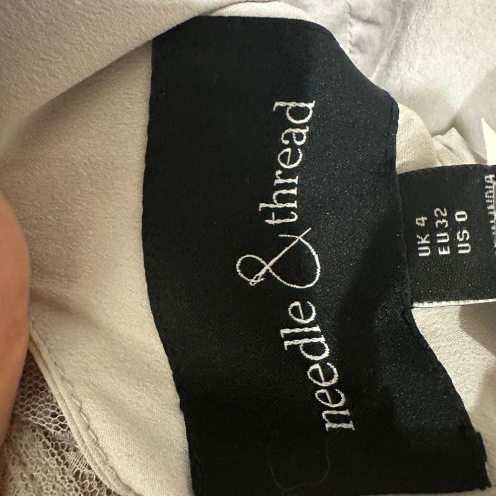 Needle and Thread Midsummer Lace Dress Size 0 - Picture 12 of 12